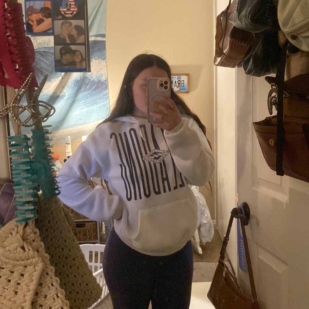 White billabong hoodie